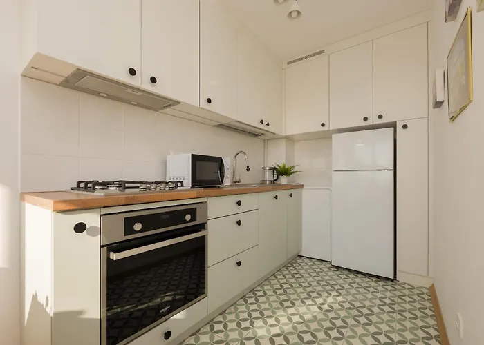 Apartament Autumn With Balcony And Two Bedrooms By Renters Warszawa