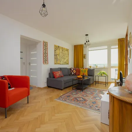 Apartamento Autumn With Balcony And Two Bedrooms By Renters