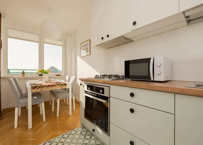 Autumn With Balcony And Two Bedrooms By Renters * Warsaw