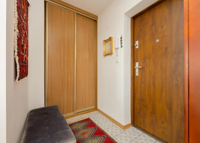 Lägenhet Autumn With Balcony And Two Bedrooms By Renters