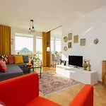 Autumn With Balcony And Two Bedrooms By Renters
